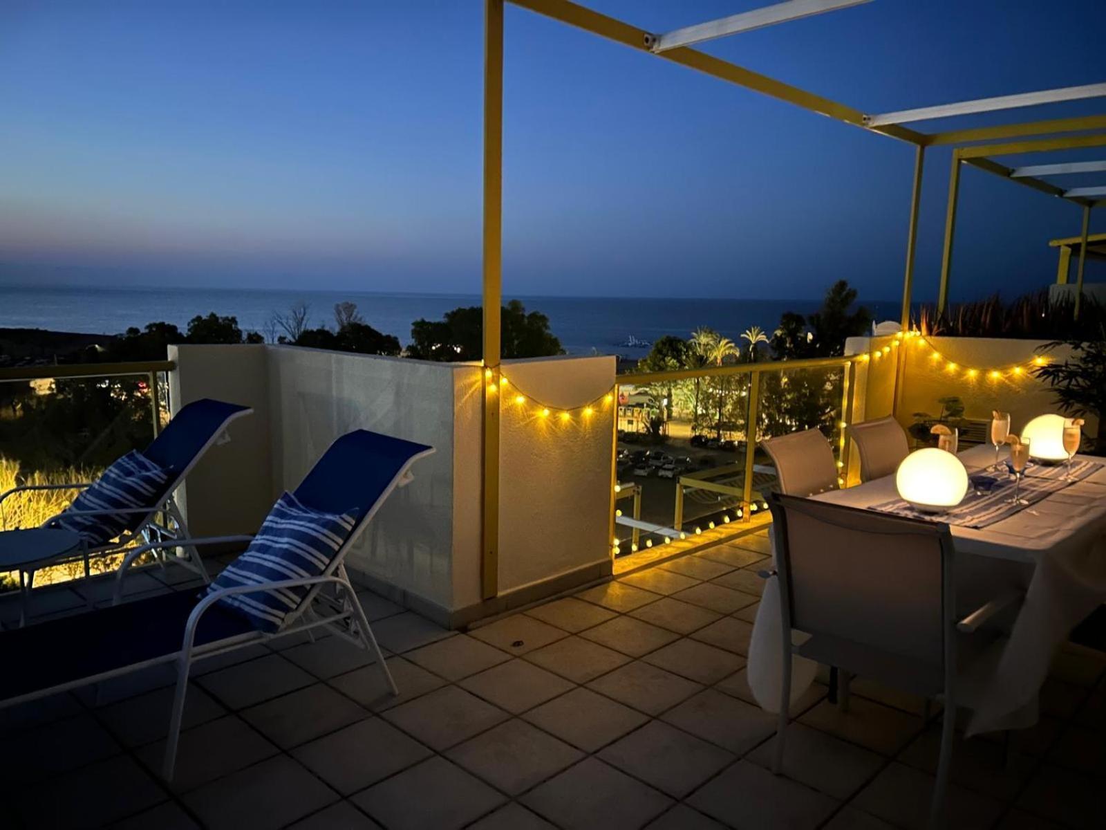 Atico Duplex Lagos Del Castillo Dénia Eksteriør billede